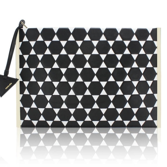 NWT HEIRLOOM Leather Embossed Flat Clutch - Picture 1 of 7